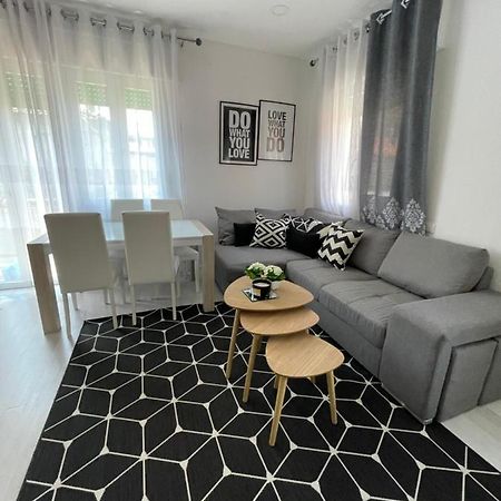 Ferienwohnung Casa Di Isabelle Venezia Mestre Exterior foto